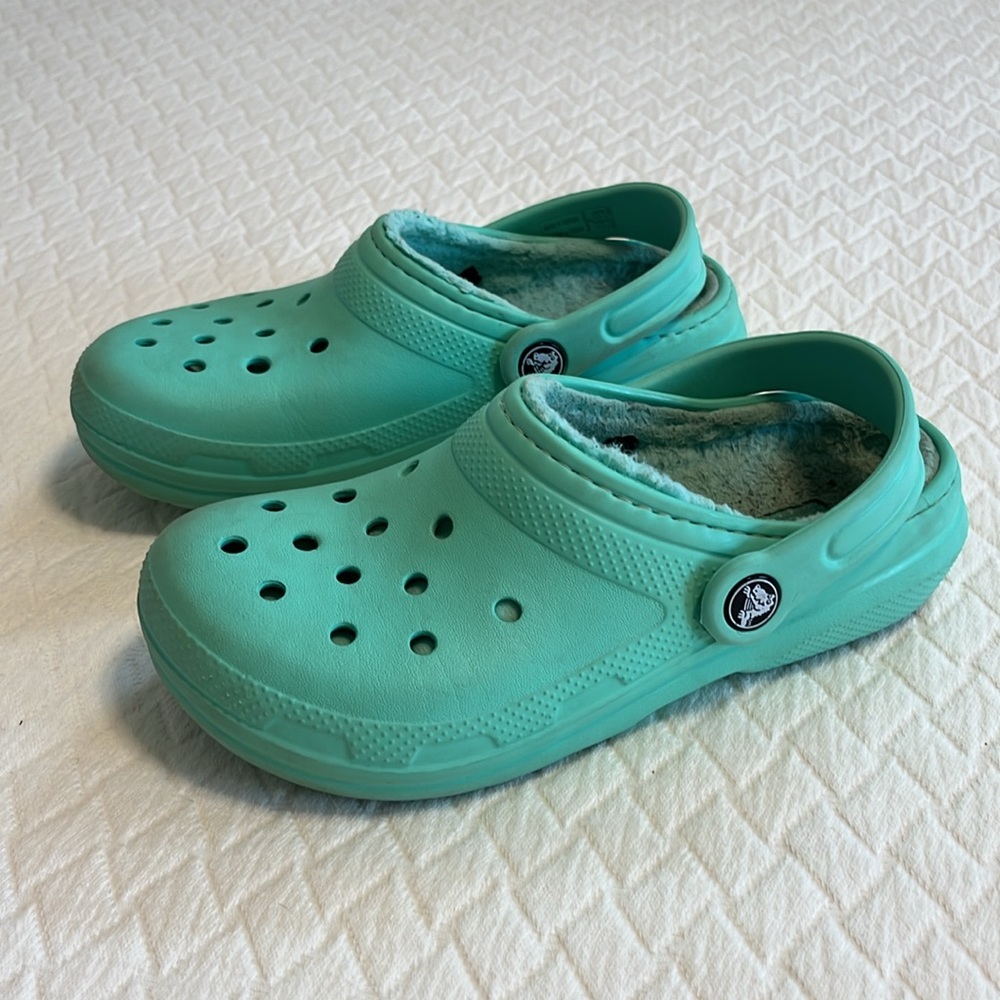 Crocs classic clogs, lined, sea-foam green, kids size J 2